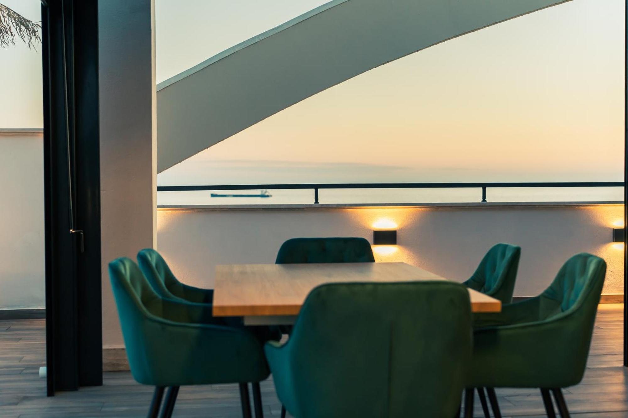Be Your Home - Tower Beach Suite Civitavecchia Exterior foto